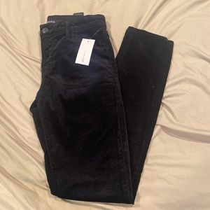 J Brand - Size 26 - Black Velvet Super Skinny Mid Rise Pant